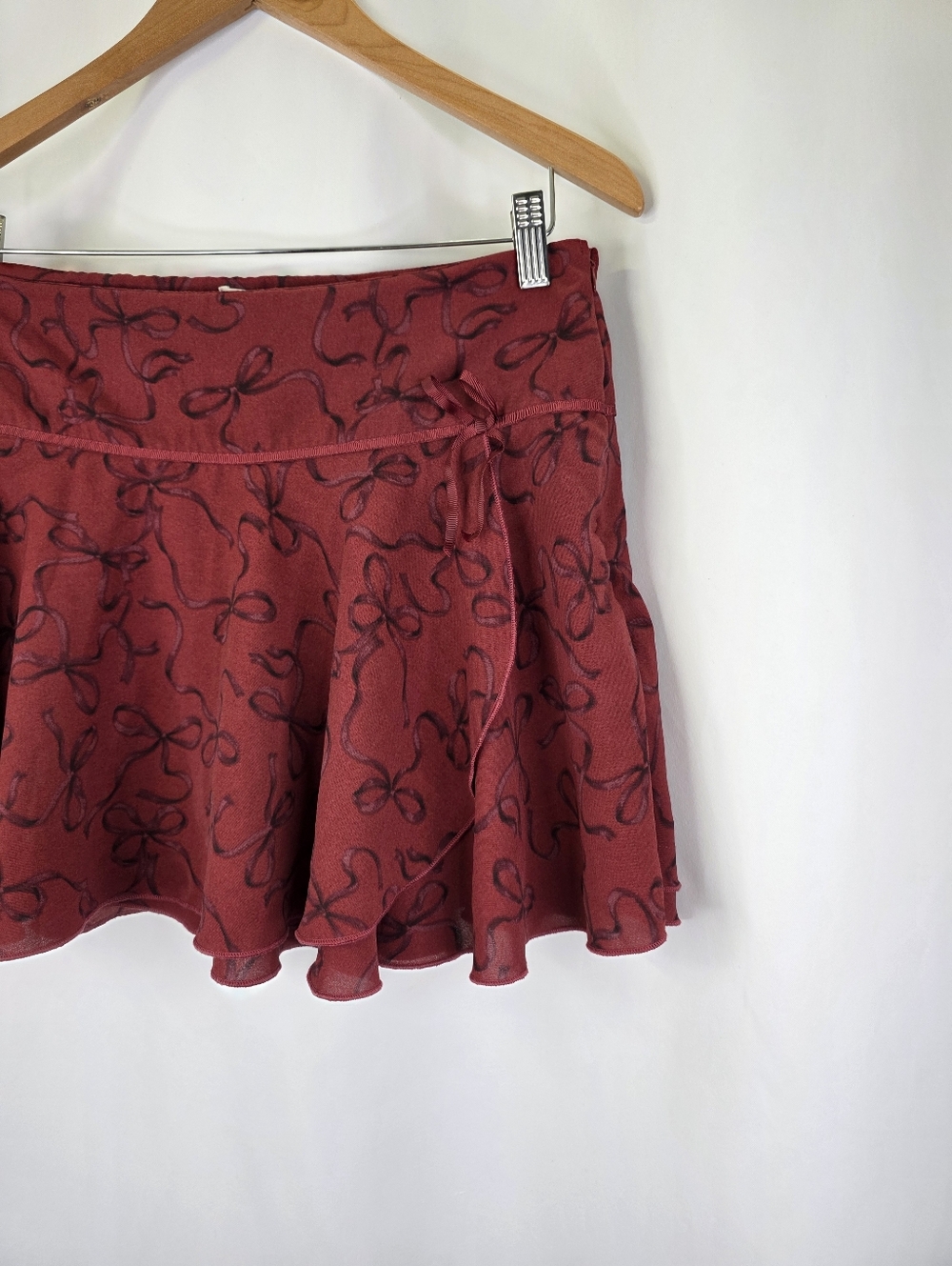 Aeropostale MEDMini Skirt Skort Burgundy Bow Print Coquette Dark Moody Preppy - Picture 5 of 16